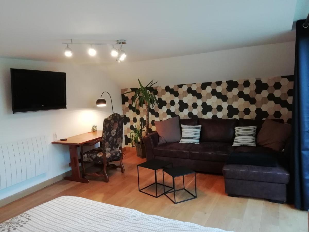 Le Gite Du Chtihameau Avec Piscine Interieure Privative, Selon Date Bassee Dış mekan fotoğraf